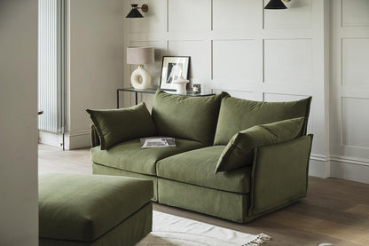 Zweisitzer-Sofa Model 06, Laubgrün