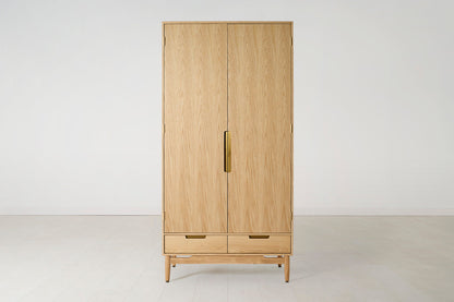 Kleiderschrank 01, Eiche