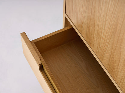 Kleiderschrank 01, Eiche