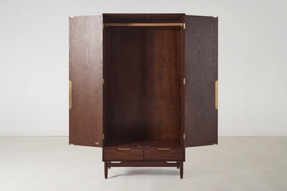 Wardrobe 01, Walnut