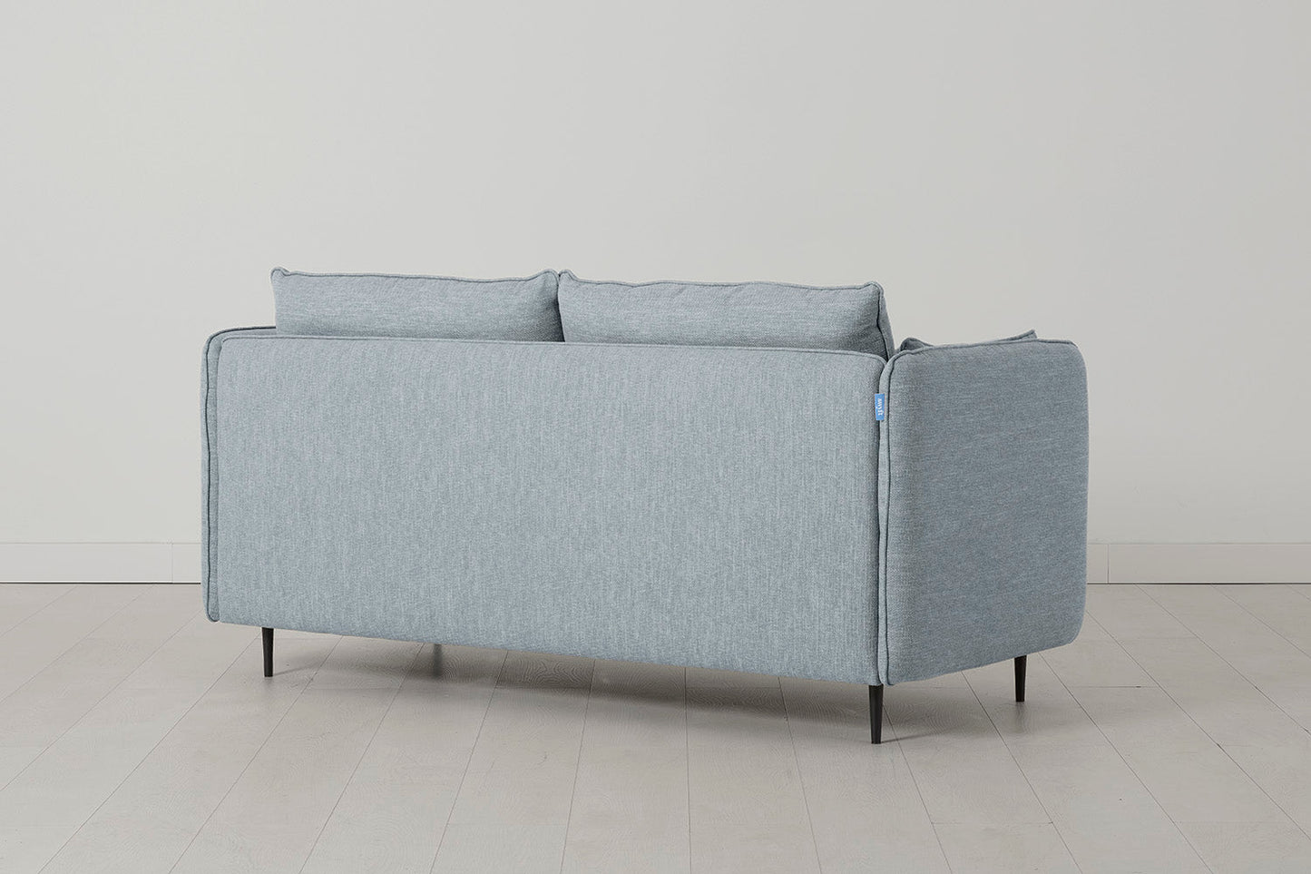 Model 19 Zweisitzer-Sofa mit Polsterhocker, Meerglasblau