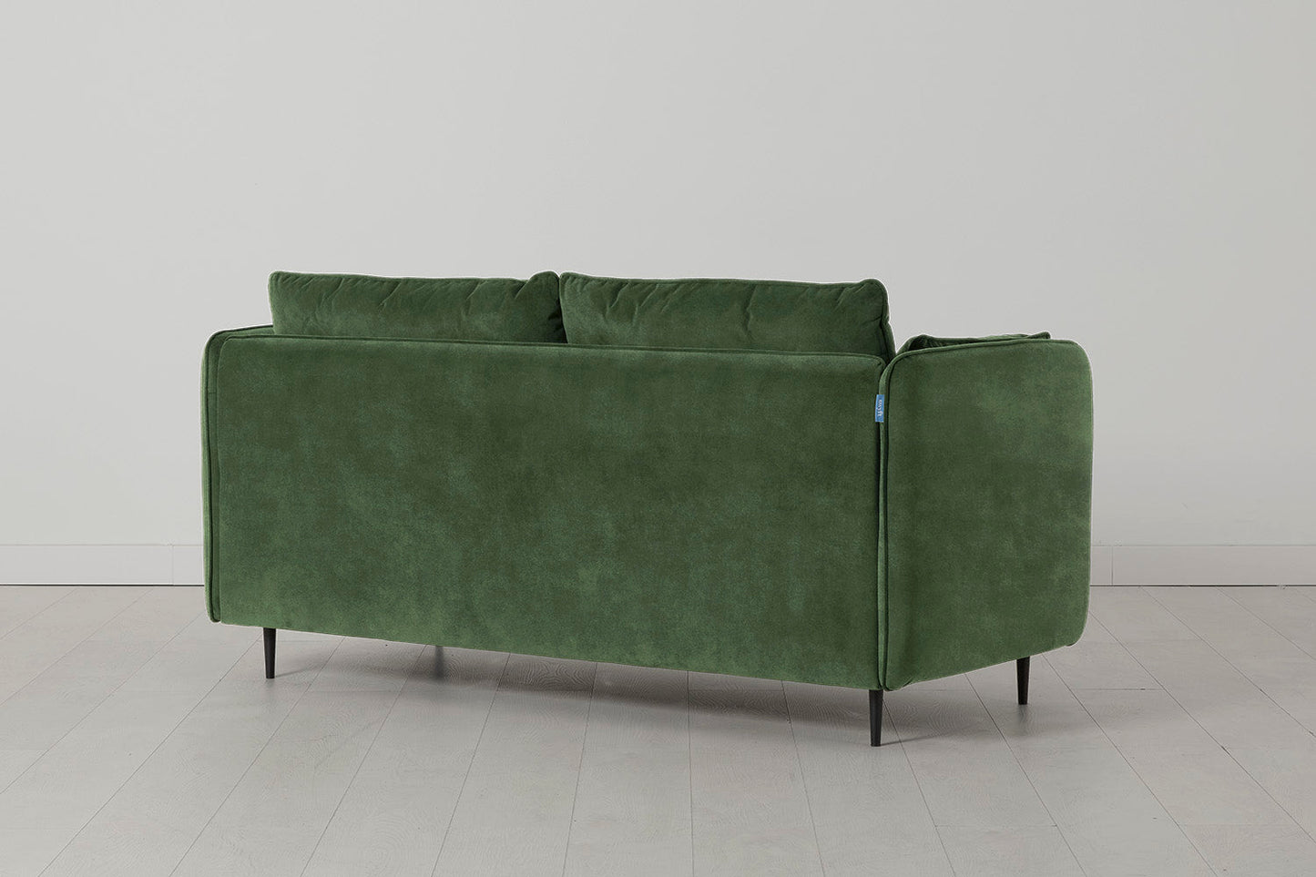 Model 19 Zweisitzer-Sofa mit Polsterhocker, Tannengrün