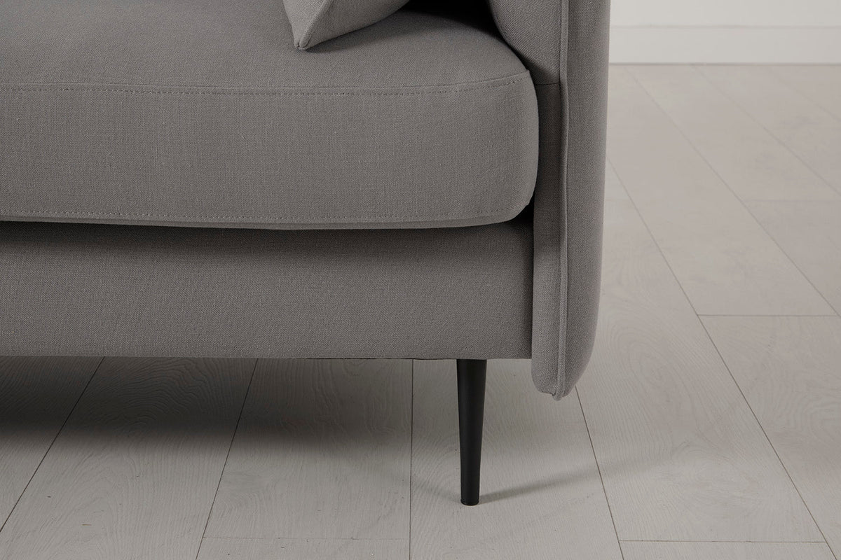 Model 19 3 Seater Sofa, Risso — Model 19 - Detail - Risso 10