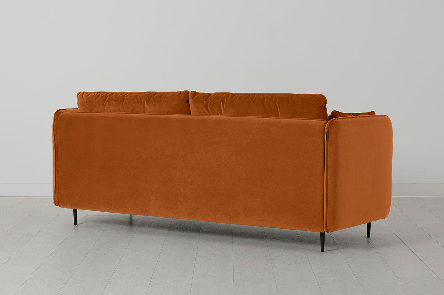 Model 19 Dreisitzer-Sofa mit Polsterhocker, Bronze