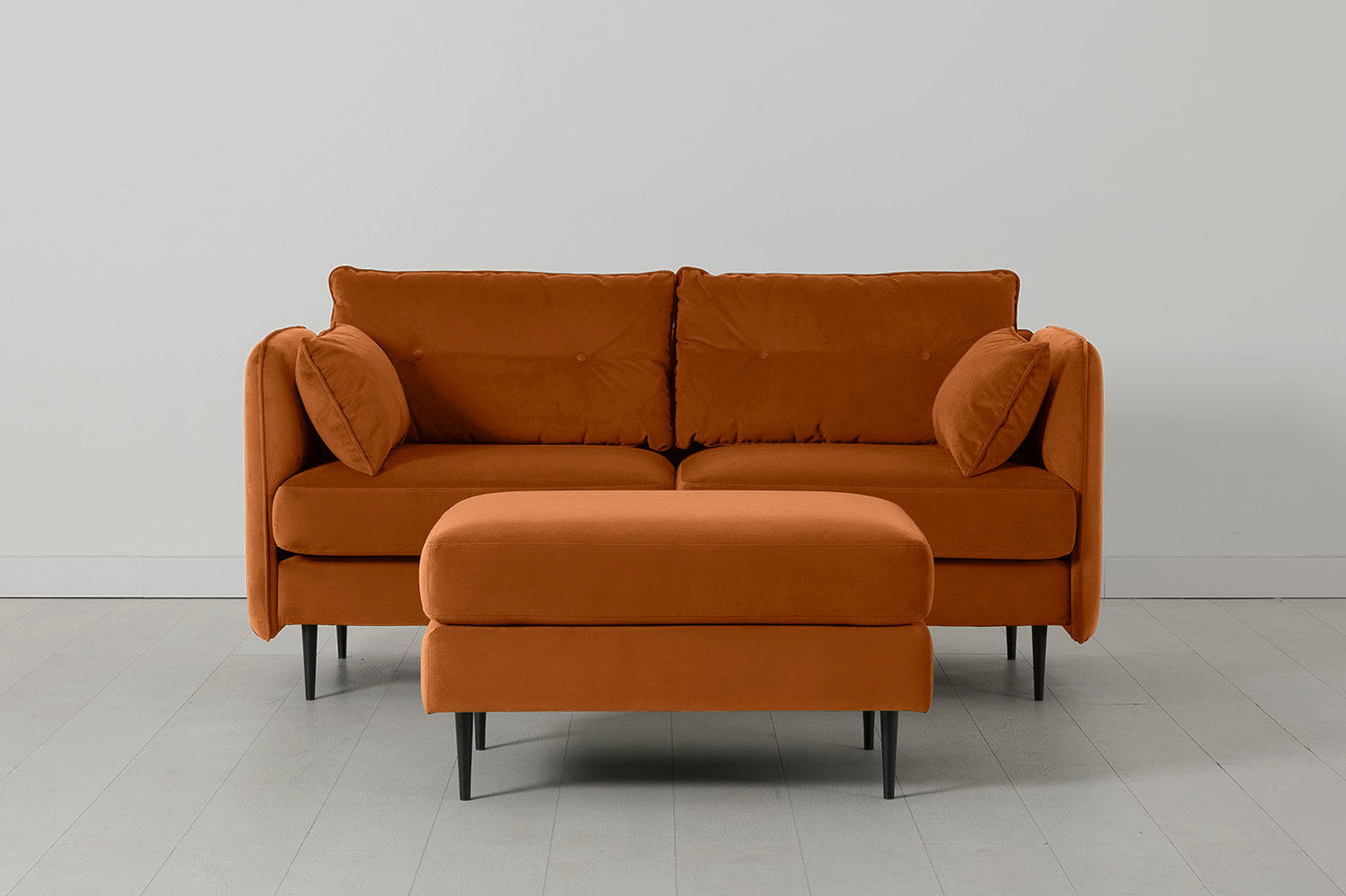 Model 19 Zweisitzer-Sofa mit Polsterhocker, Bronze