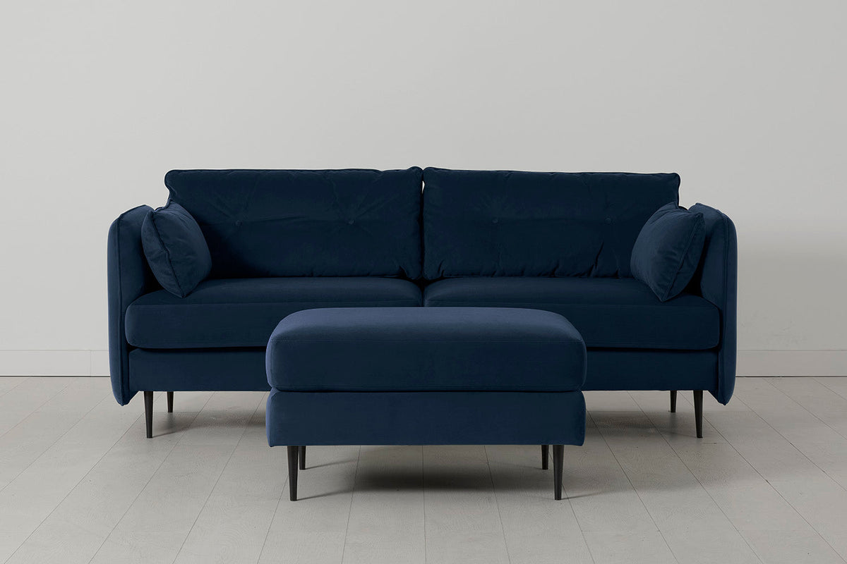 Model 19 Dreisitzer-Sofa mit Polsterhocker, Indigoblau