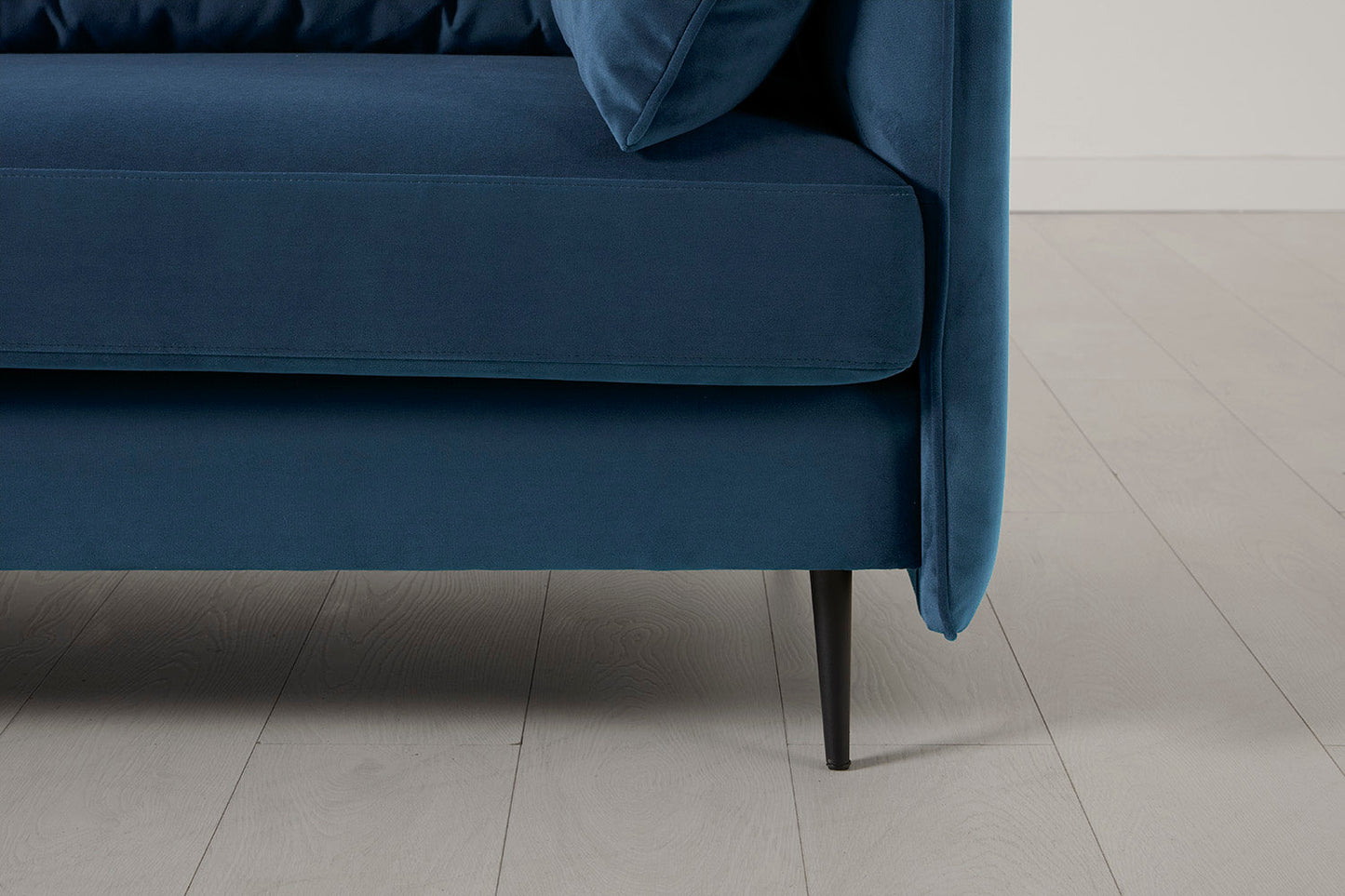 Model 19 Dreisitzer-Sofa, Blaugrün