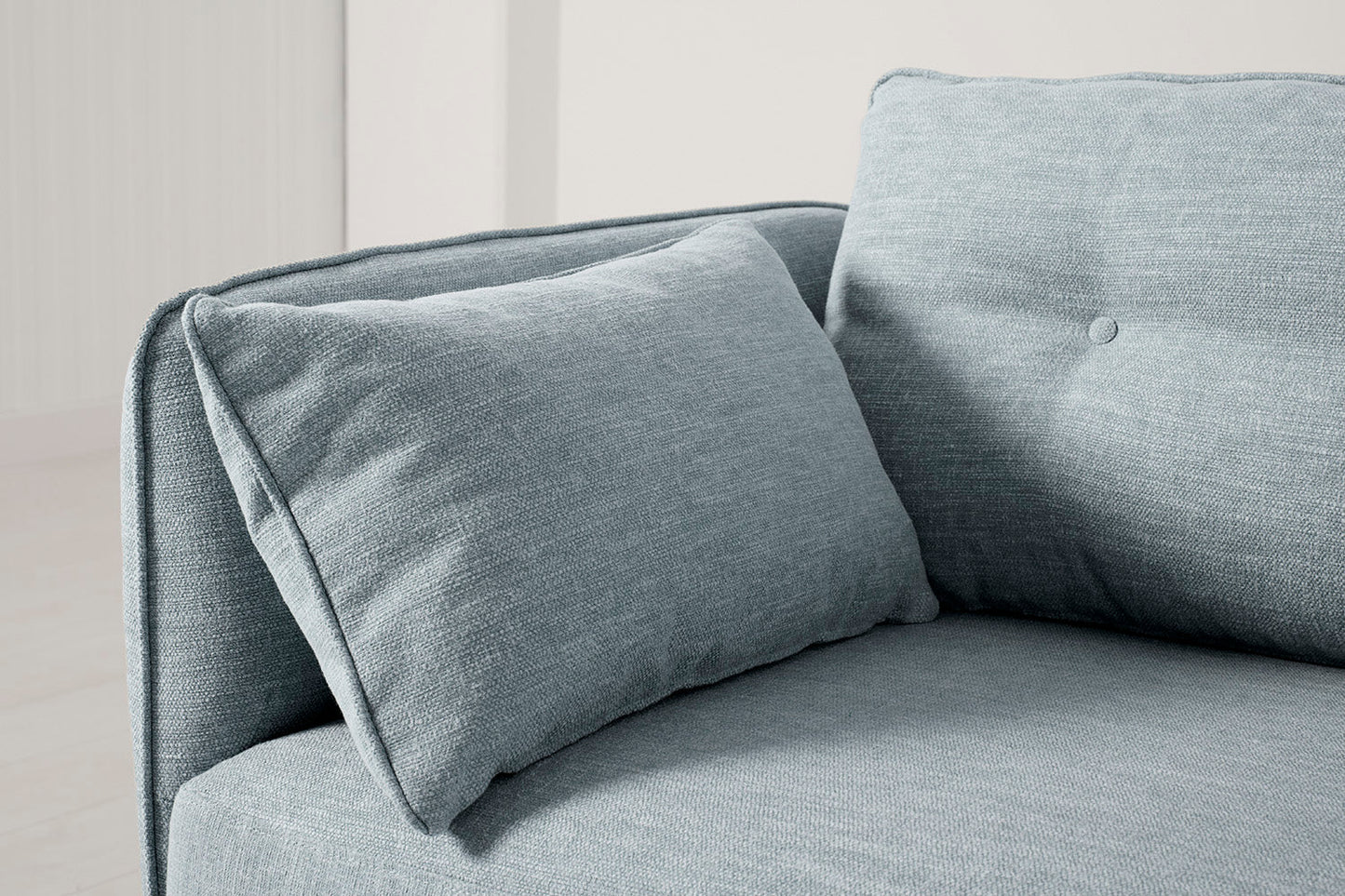 Model 19 Loveseat, Meerglasblau