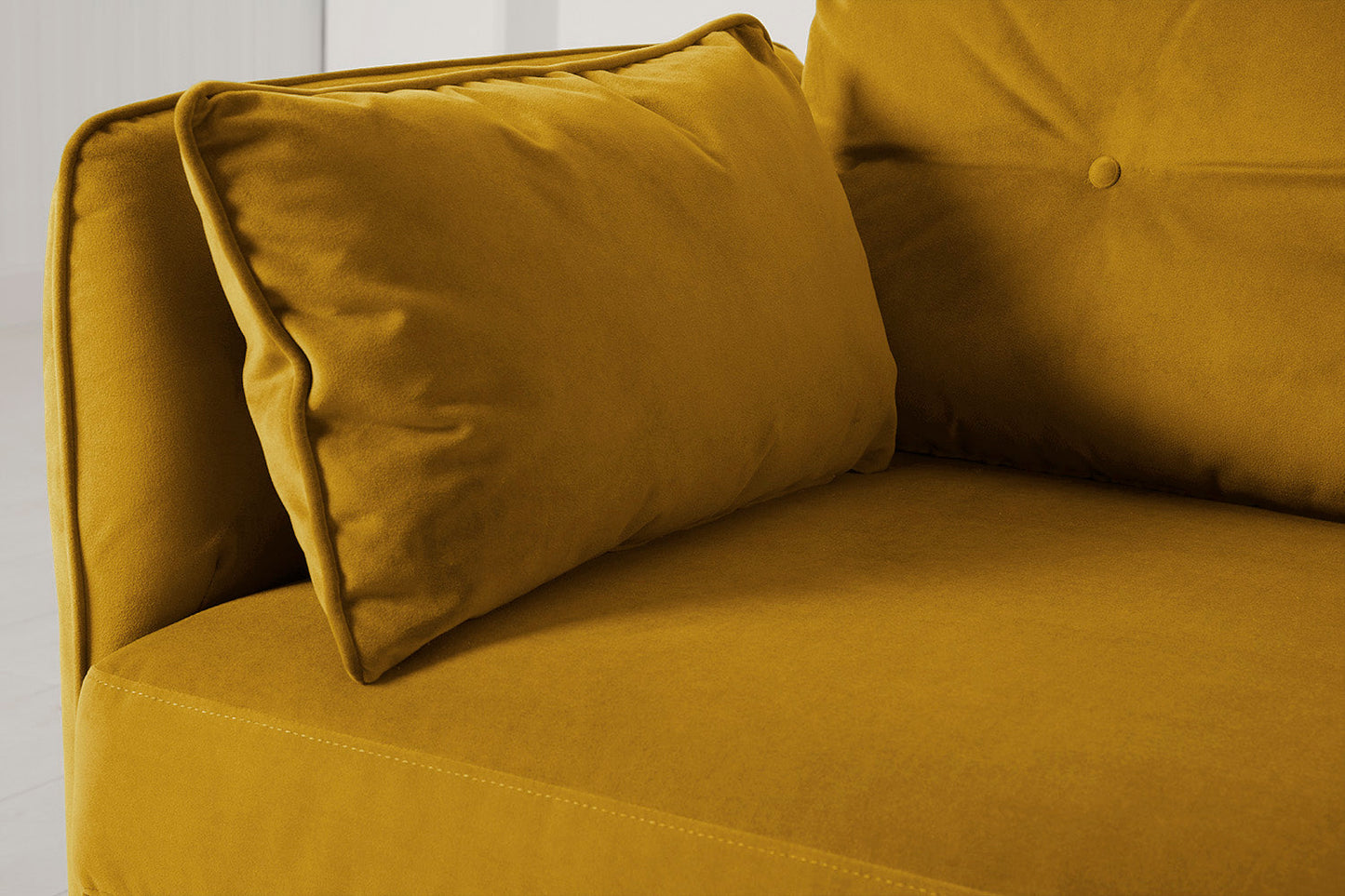 Model 19 Zweisitzer-Sofa mit Polsterhocker, Senfgelb