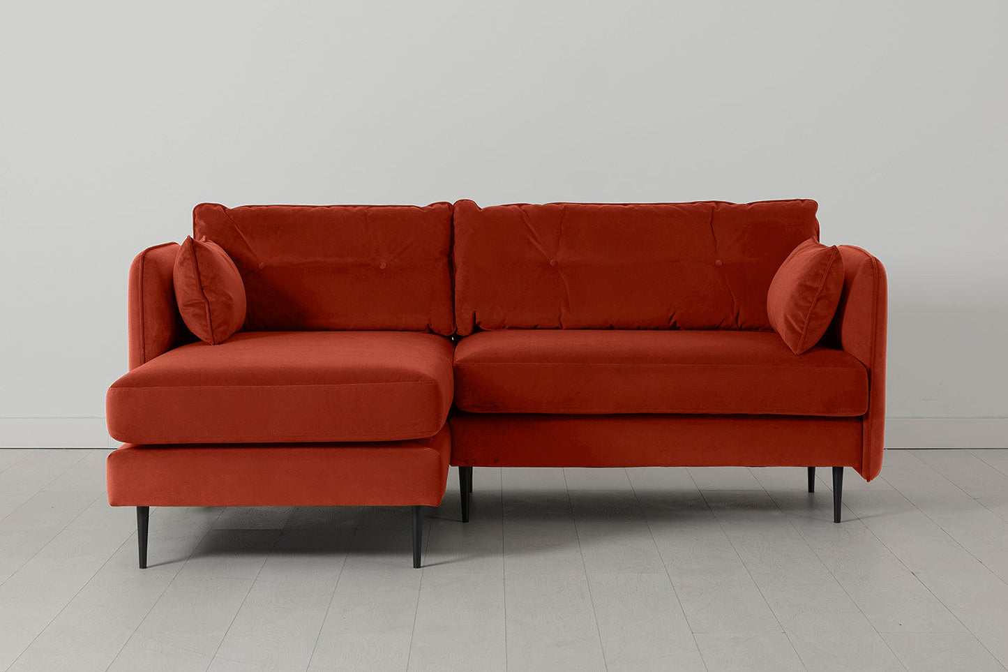 Model 19 Dreisitzer Chaiselongue-Sofa (Links), Paprikarot