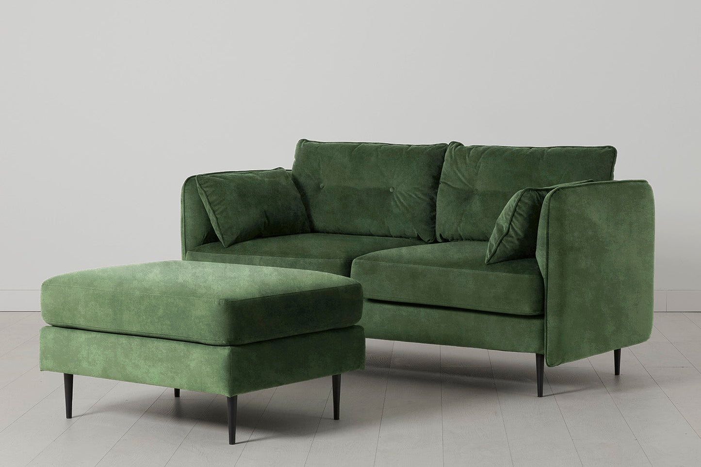 Model 19 Zweisitzer-Sofa mit Polsterhocker, Tannengrün