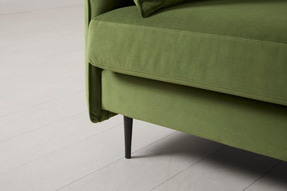 Model 19 Loveseat, Vine — Model 19 - Detail - Vine 05