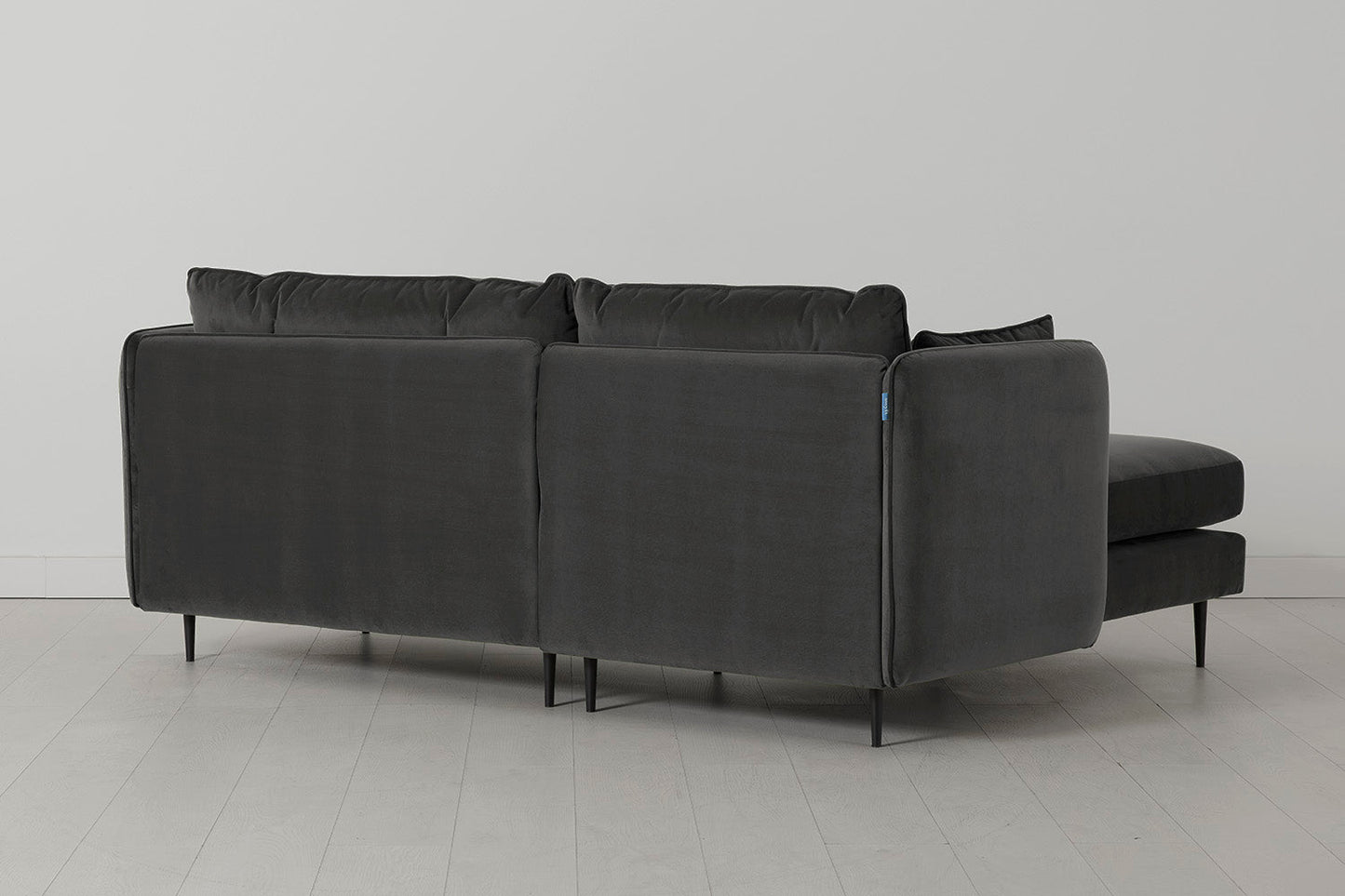 Model 19 Dreisitzer Chaiselongue-Sofa (Links), Dunkelgrau