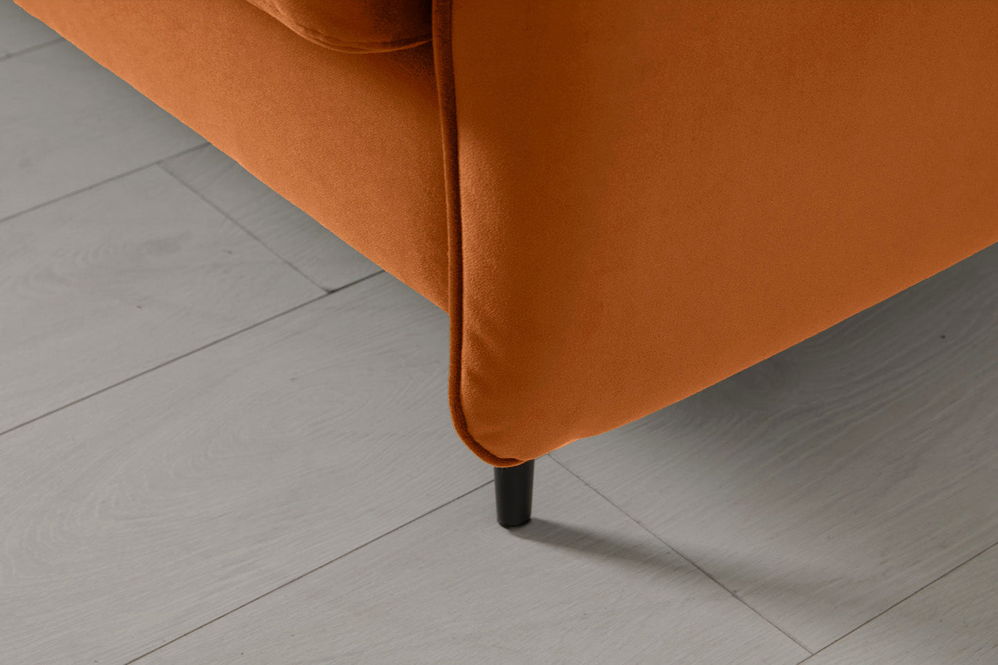 Model 19 Dreisitzer-Sofa mit Polsterhocker, Bronze