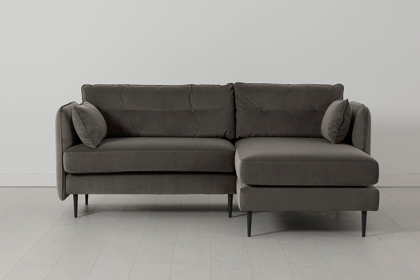 Model 19 Dreisitzer Chaiselongue-Sofa (Rechts), Elefantengrau