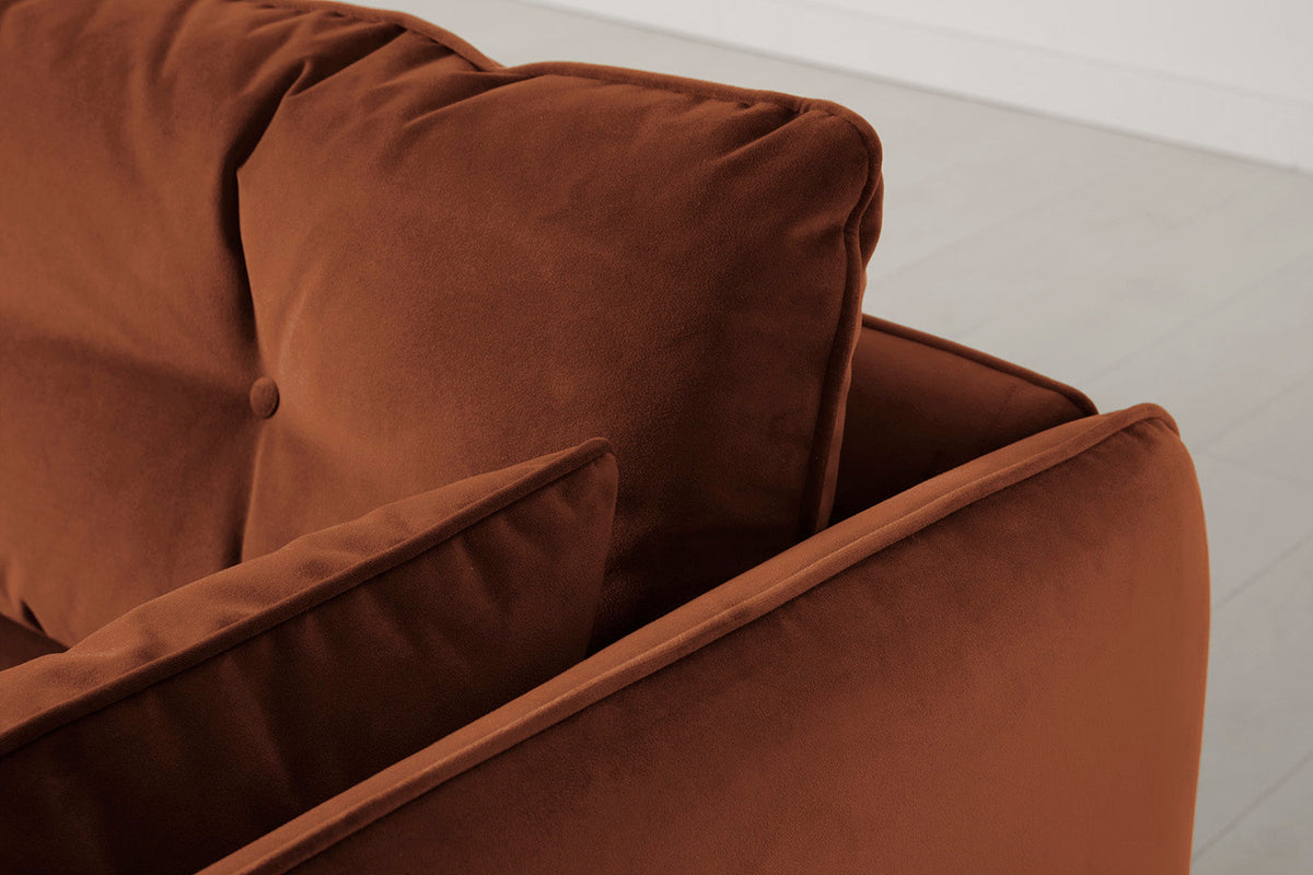 Model 19 3 Seater Sofa, Umber — detail view