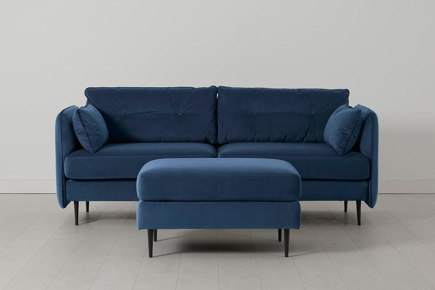 Model 19 Dreisitzer-Sofa, Blaugrün