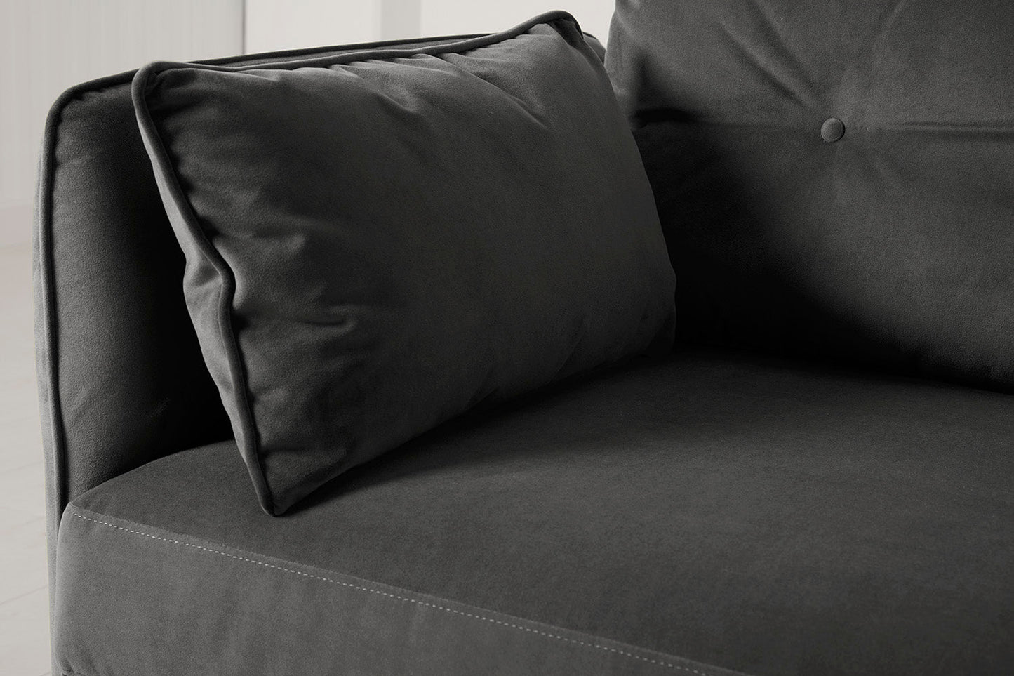 Model 19 Dreisitzer Chaiselongue-Sofa (Rechts), Dunkelgrau
