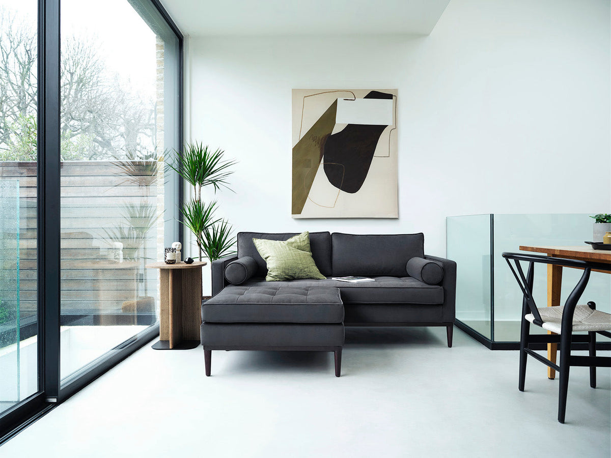 Model 02 Zweisitzer Sofa mit Hocker, Dunkelgrau